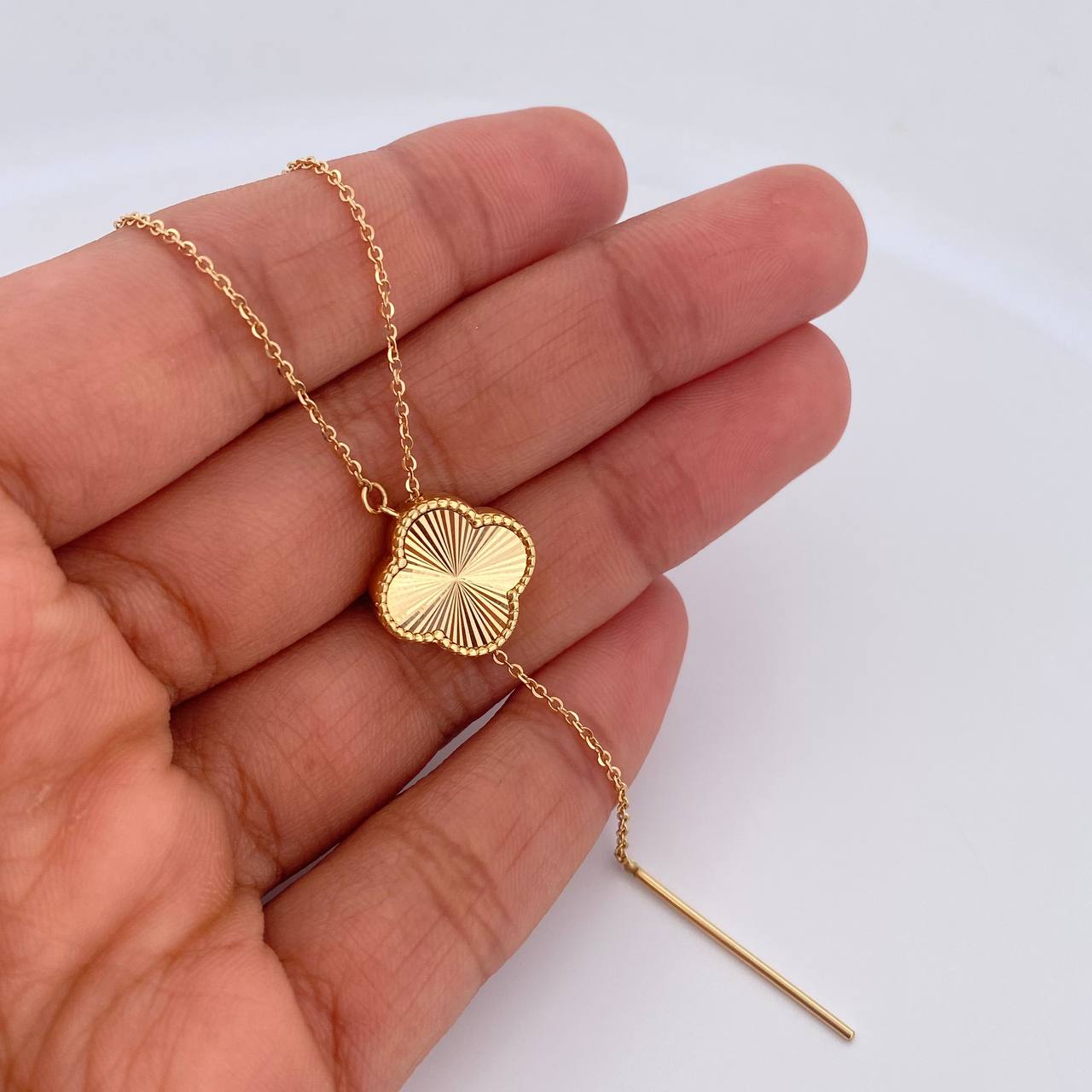 Cadena Aro Seguido Trebol  Diamantado 5.3gr / 60cm / 1mm Graduable Oro Amarillo +3 18K &