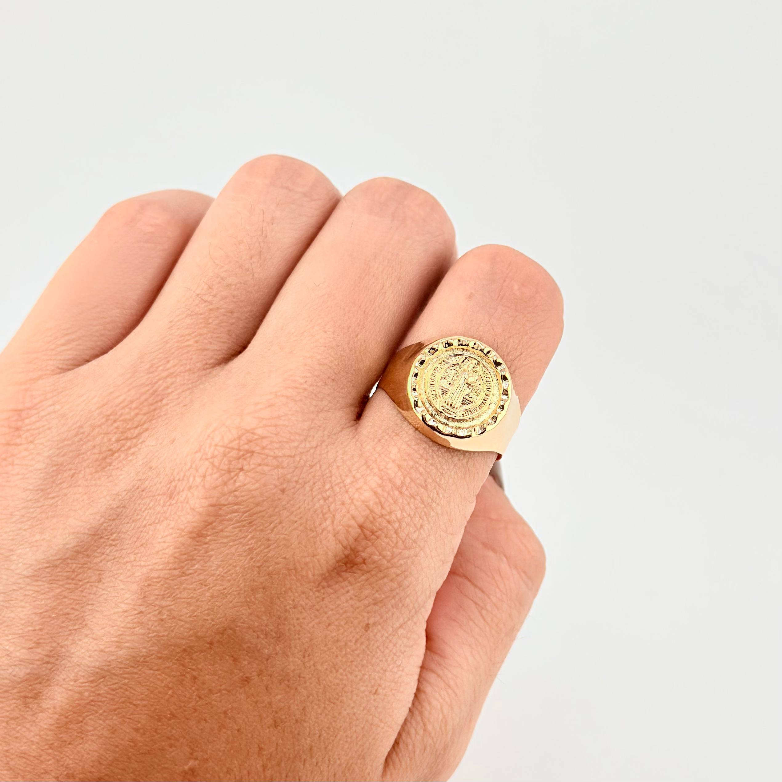 San Benito Bordered Signet Ring 3.65g / T10 Yellow Gold 18K