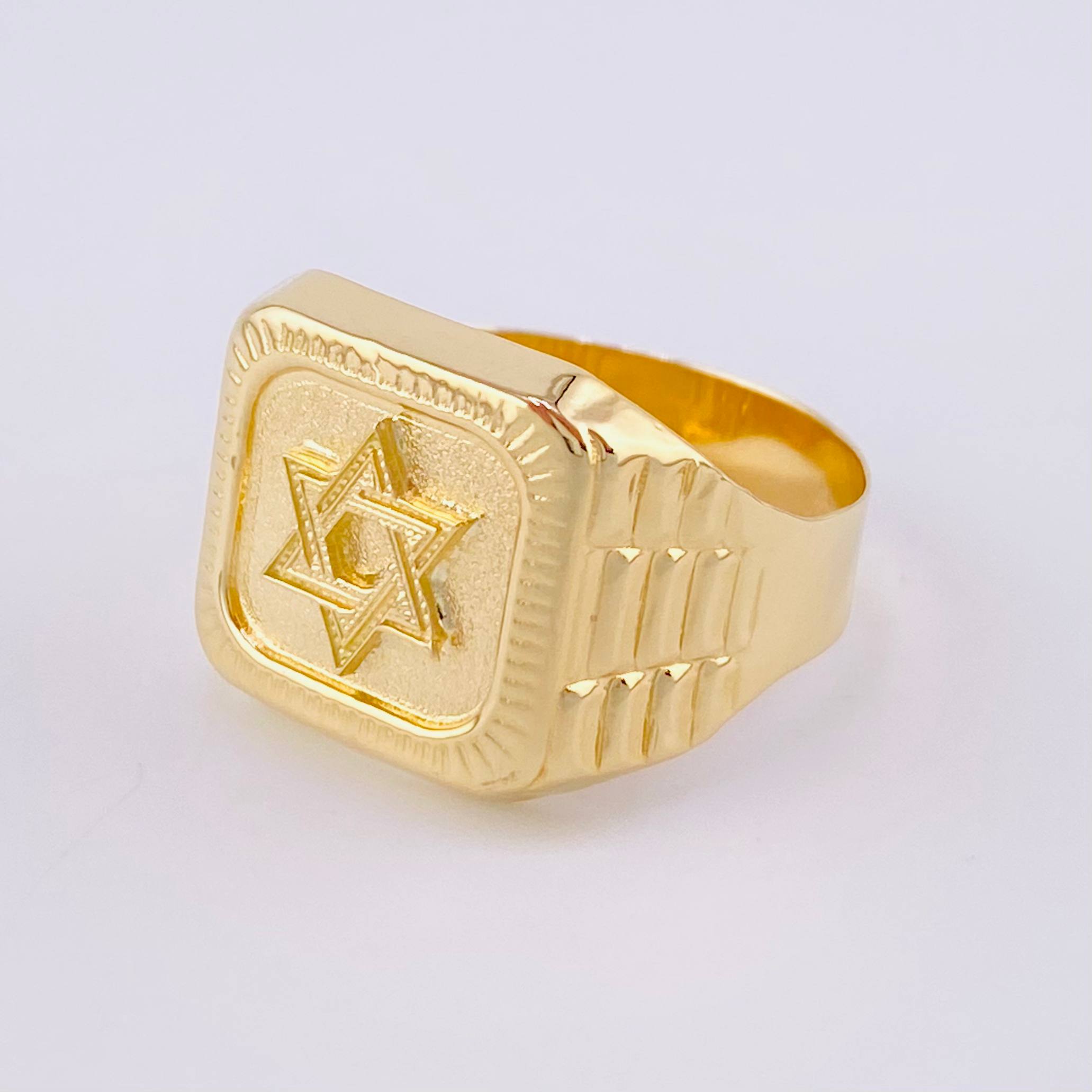 Star of David Signet Ring 3.45g / T9 3/4 18K Yellow Gold