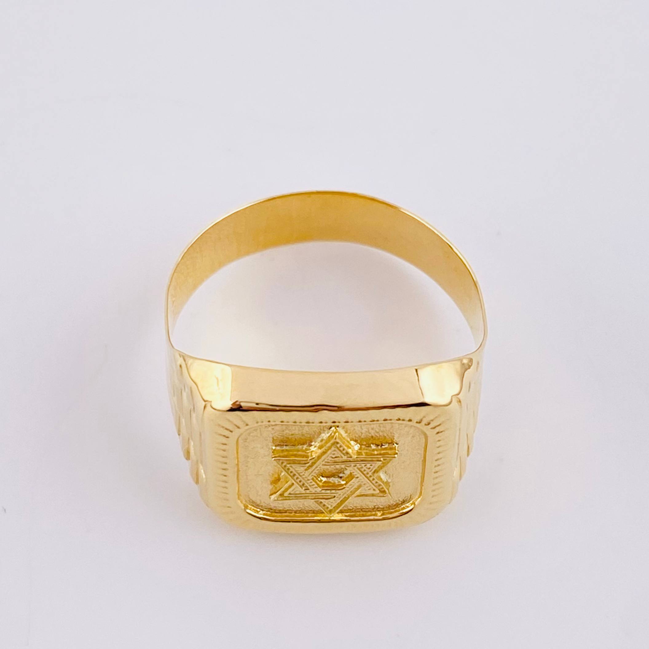 Star of David Signet Ring 3.45g / T9 3/4 18K Yellow Gold