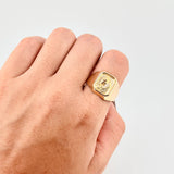 Horse Signet Ring 3.9g / T11 Yellow Gold 18K