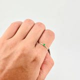 Solitaire Embraced Emerald Ring 8pts 0.8g / T6 Yellow Gold 18K