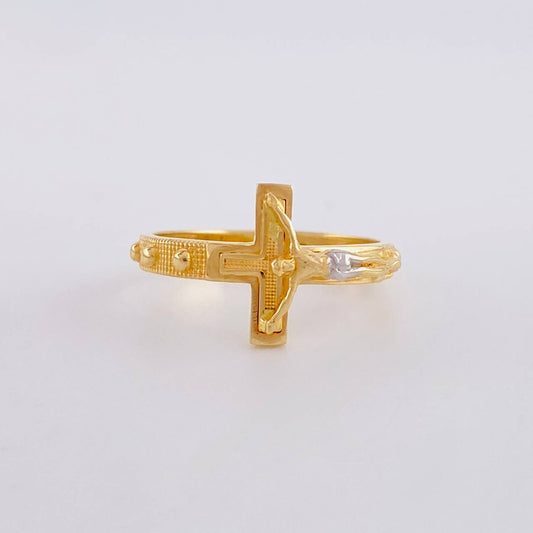 Anillo Cruz Cristo Punteado 3.05g / T7 Dos Oros Amarillo Blanco 18K