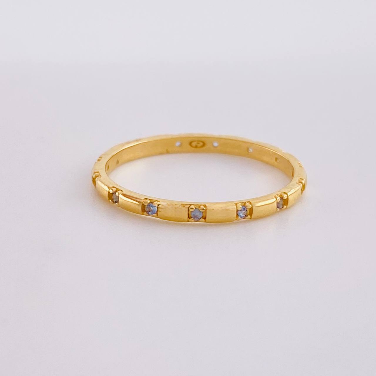 Churumbela Ring with Cubic Zirconia 1.4g / Size 6 Yellow Gold 18K