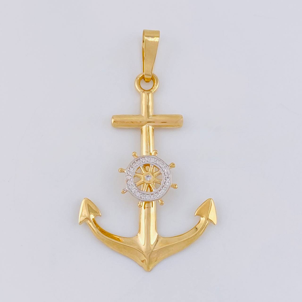 Dije Ancla Timón Móvil 4.4g / 2 1/4 in Dos Oros Amarillo Blanco 18K