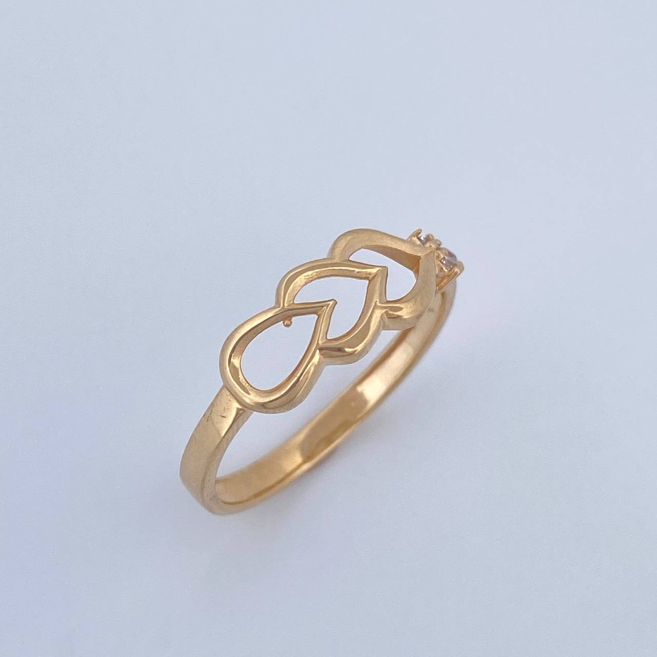 Double Heart Drop Ring 1.85gr / Size 7 / 18K Gold $