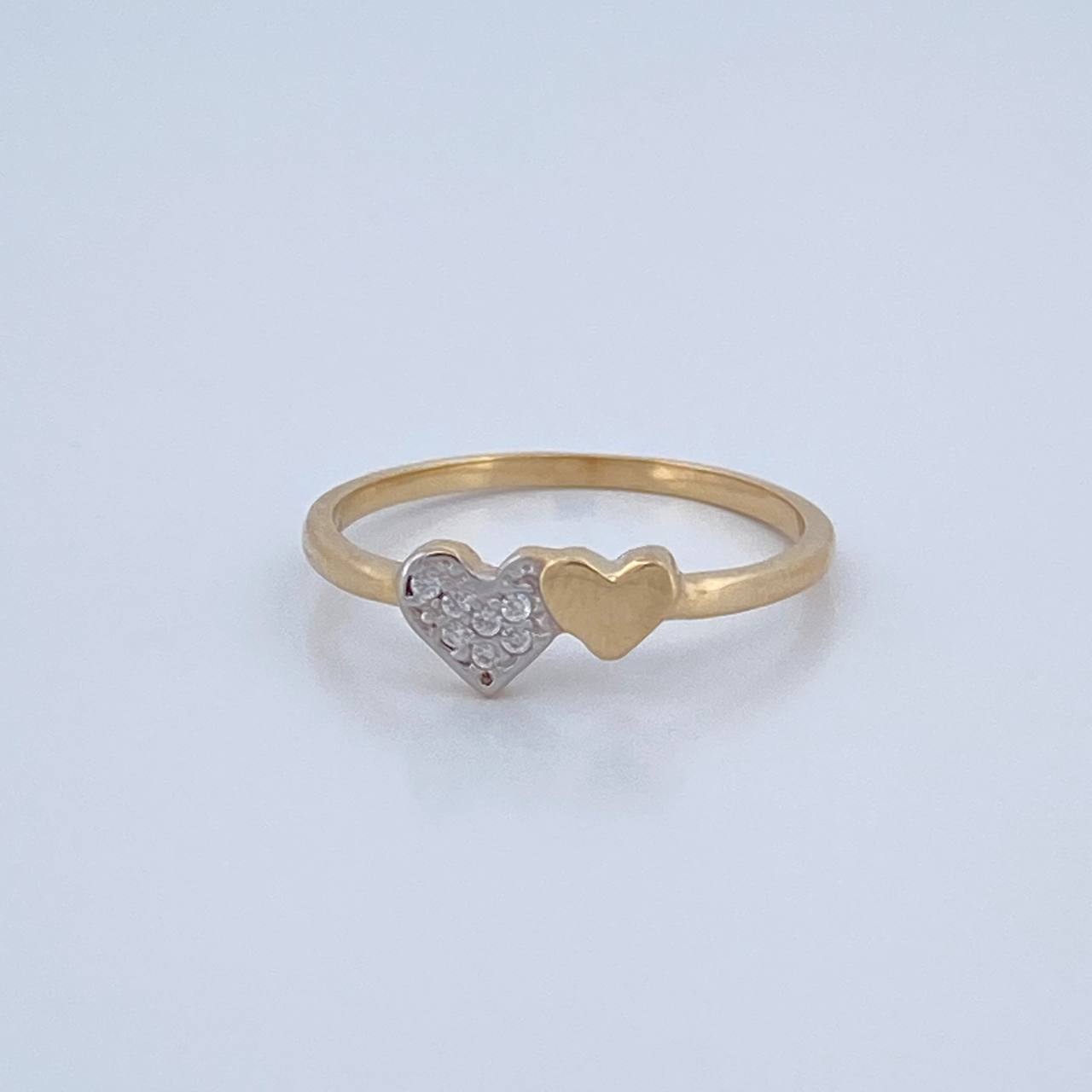 Double Heart Ring 1.3gr / Size 5 1/2 / 18K Gold $