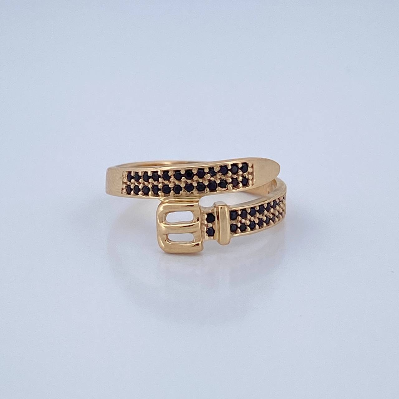 Belt Ring 3.15gr / Size 7 1/4 / 18K Gold $