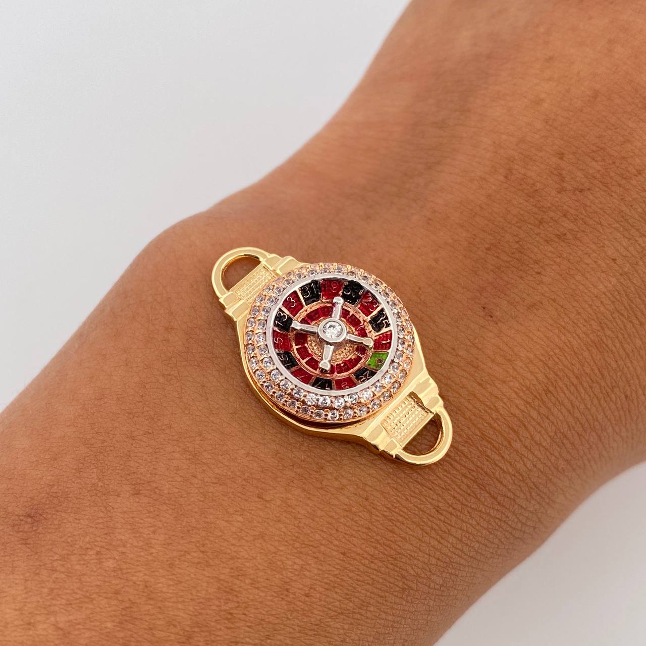 Charm Roulette 4.2gr / 1.2in / 18K Gold $