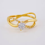 Intertwined Solitaire Ring 2.45 g / T6 1/2 18K Yellow Gold