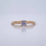 Anillo Solitario Entorchado 2.25gr / T6 1/2 / Oro 18K $