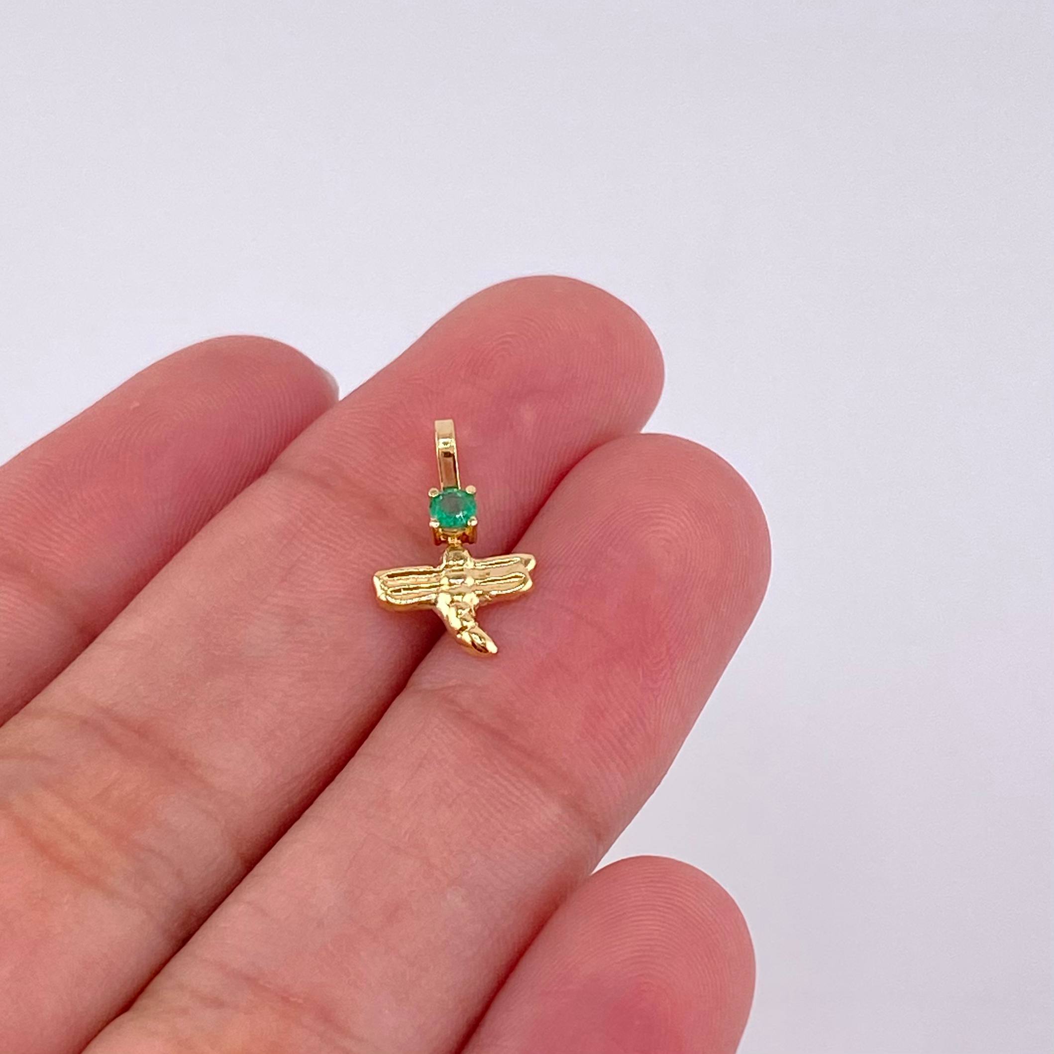 Pendant Dragonfly Emerald 6pts 0.35g / 1/2 in Yellow Gold 18K