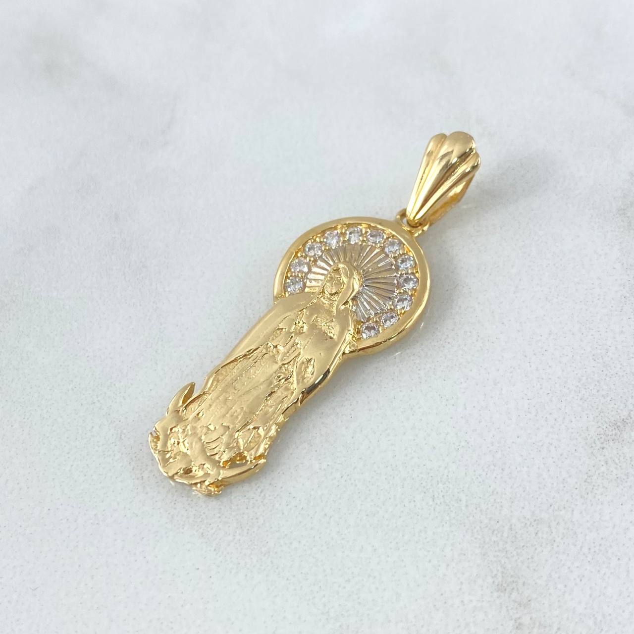Dije Virgen Guadalupe Aureola 4.15gr / 4cm / Circones Blancos Oro Amarillo 18K ©