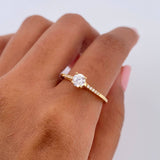 Anillo Solitario Entorchado 2.25gr / T6 1/2 / Oro 18K $