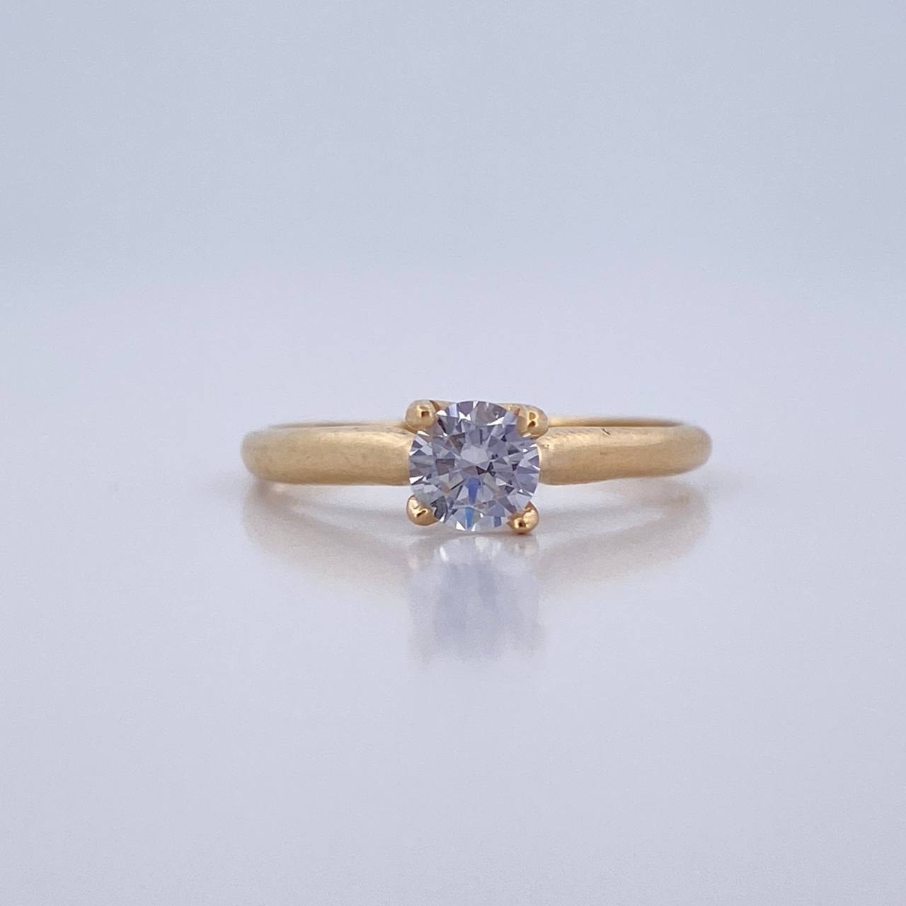 Solitaire Ring 1.45gr / Size 5 1/2 / 18K Gold $