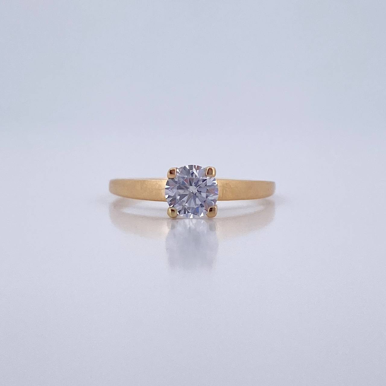 Solitaire Ring 1.45gr / Size 5 1/2 / 18K Gold $
