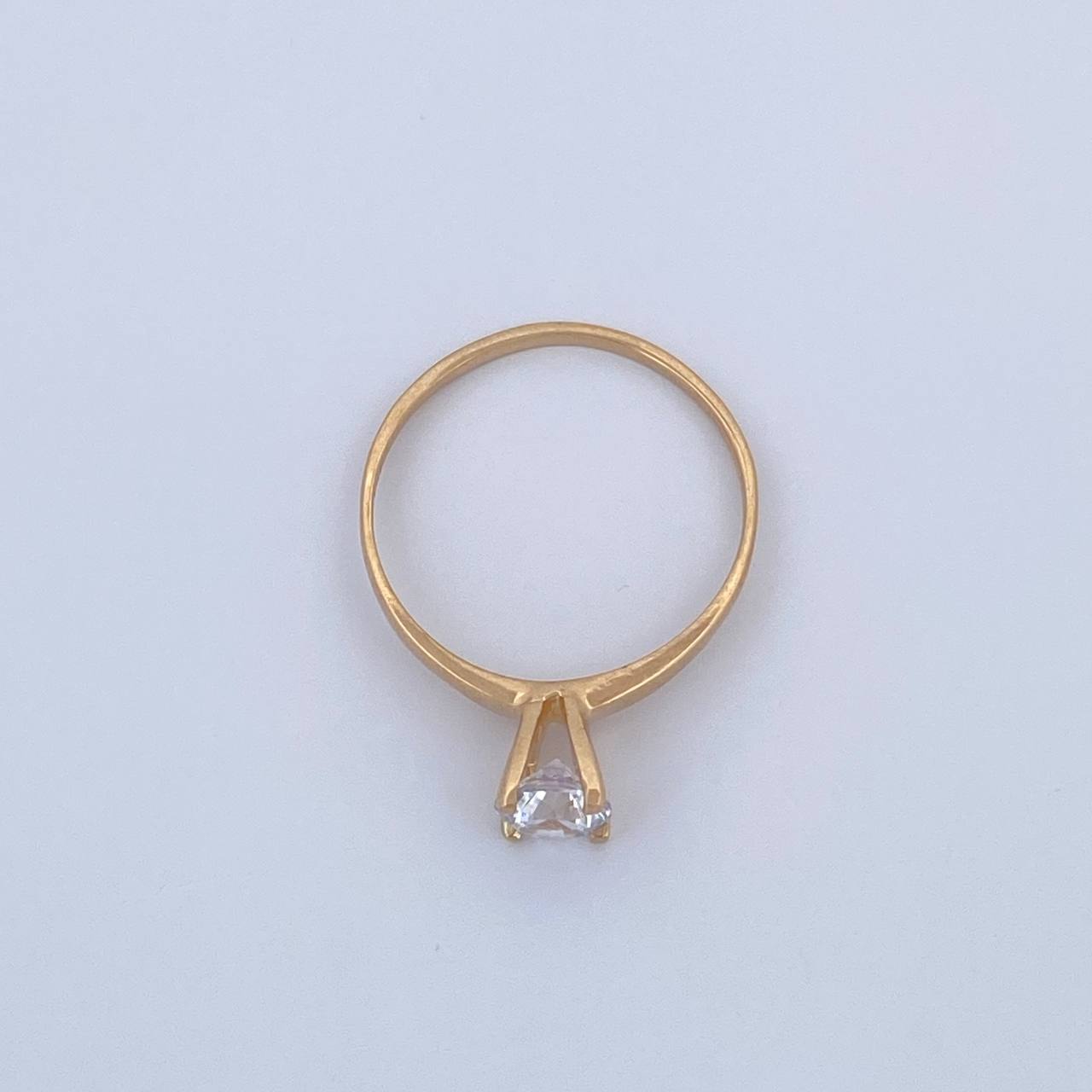 Solitaire Ring 1.45gr / Size 5 1/2 / 18K Gold $