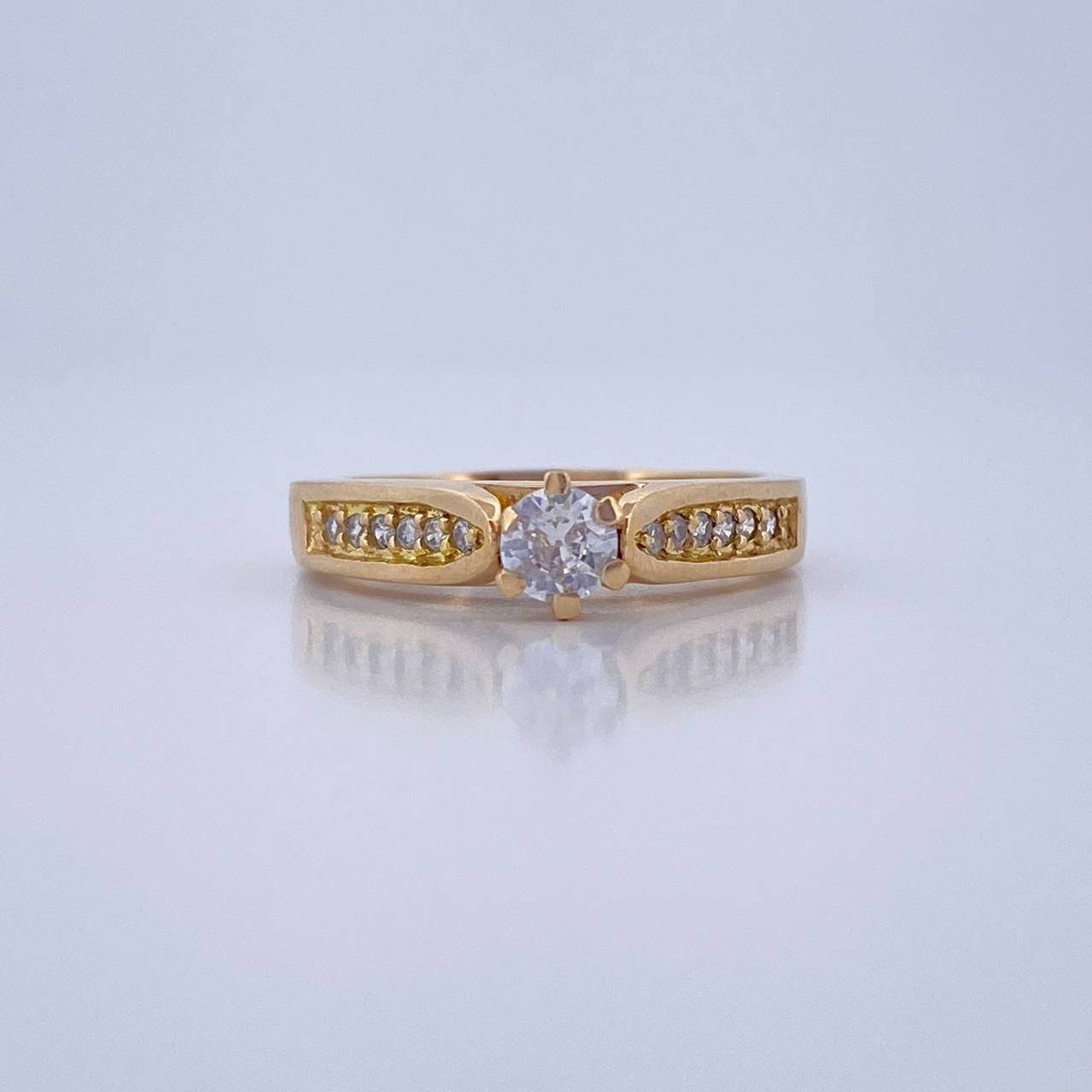 Solitaire Bridge Ring 3.3gr / Size 5 3/4 / 18K Gold $
