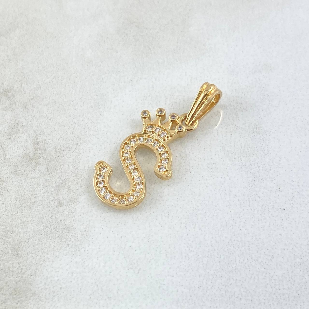 Pendant Letter S Crown 1.4gr / 2.5cm / White Zircons 18K Yellow Gold ©