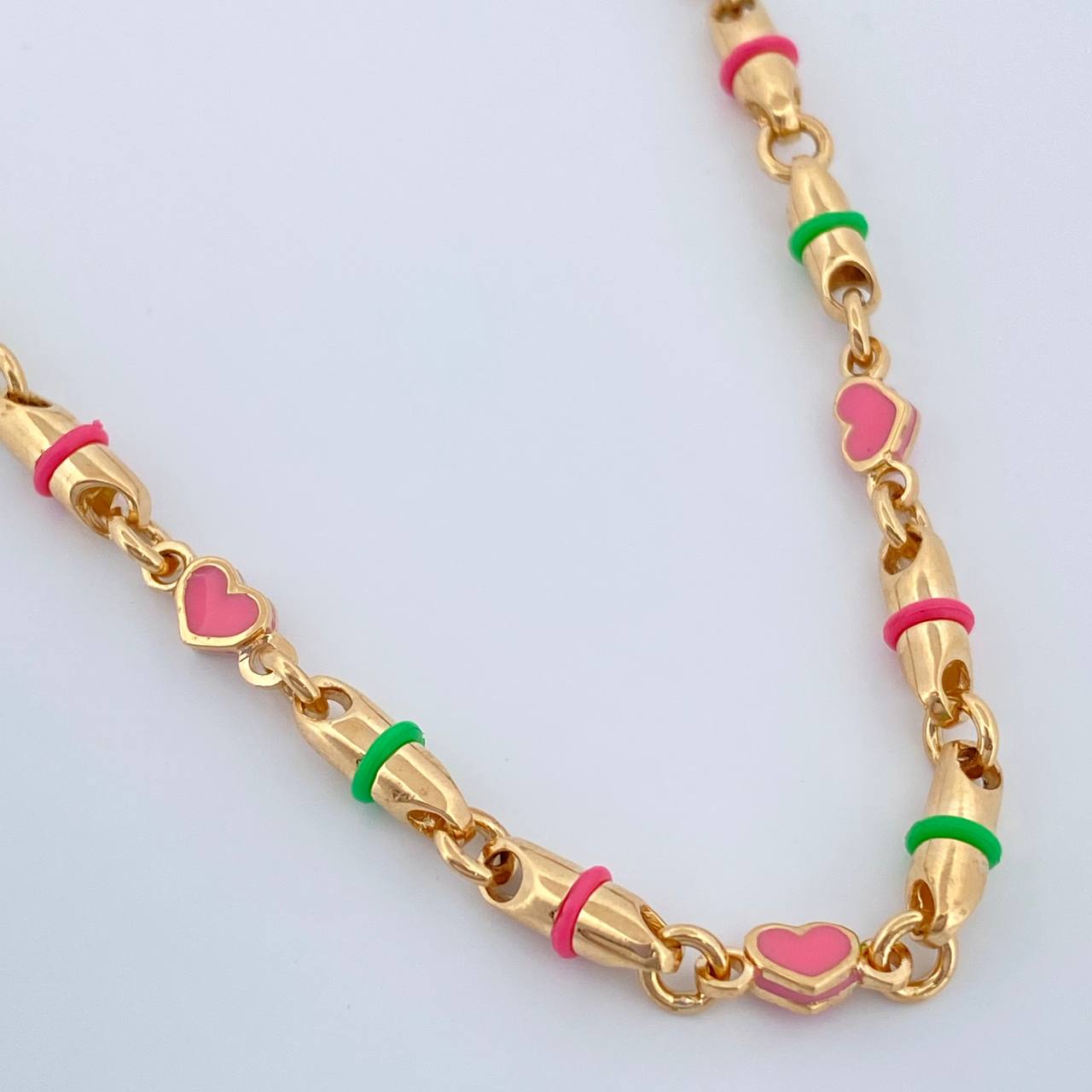 Cadena Rustica Corazones 27.2gr / 24 in / Oro Amarillo 18K $