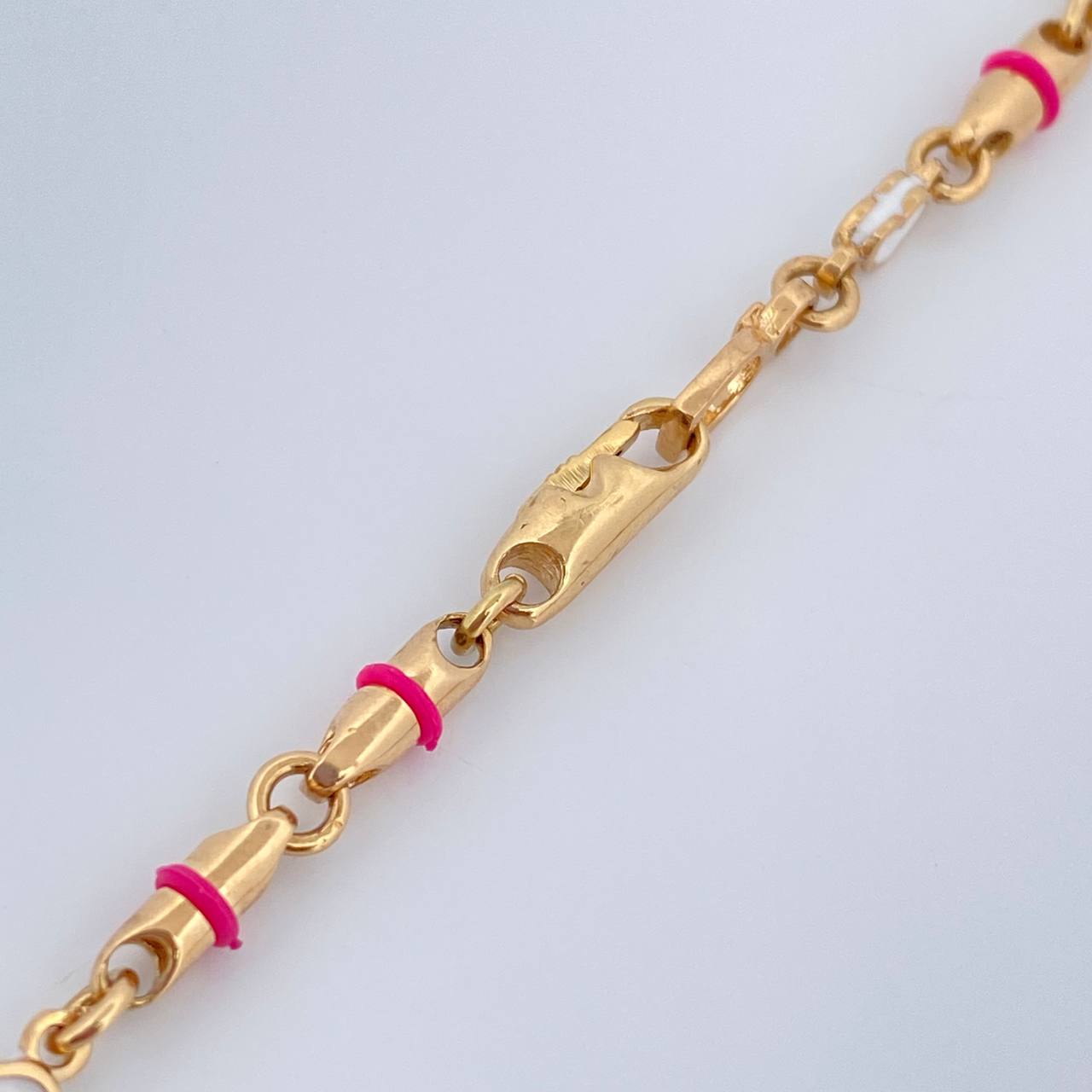 Cadena Rustica Corazones 26.3gr / 24 in / Oro Amarillo 18K $