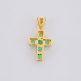 Pendant Dense Cross Emeralds 22pts 0.45g / 1/2 in 18K Yellow Gold