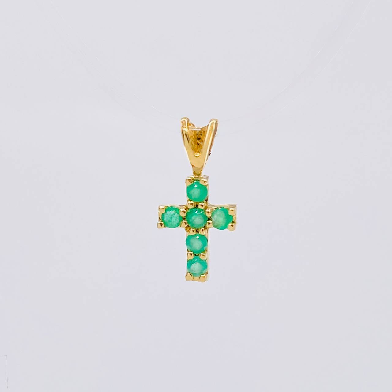 Pendant Dense Cross Emeralds 10pts 0.4g / 1/2 in Yellow Gold 18K