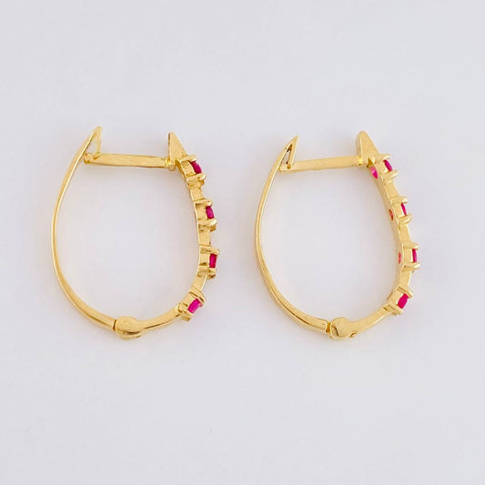 Hoop Earrings Huggy Fuchsia Rubies 31pts 1.75g / 3/4 in 18K Yellow Gold