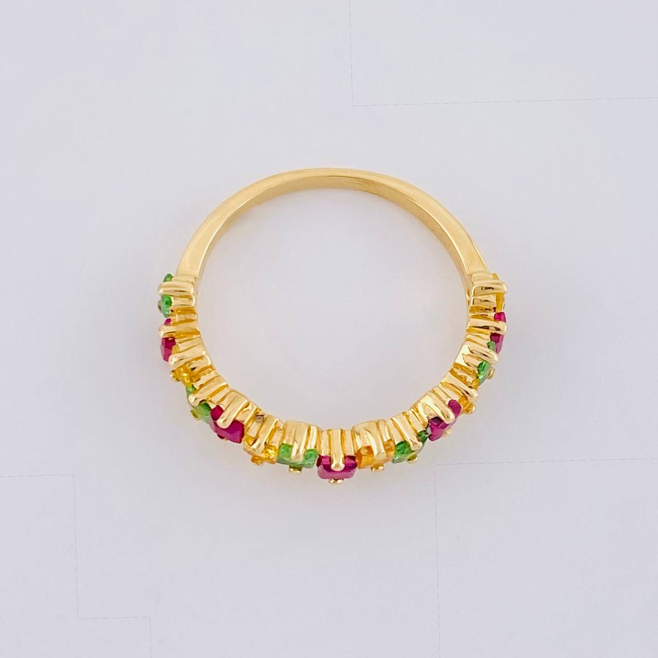 Channel Ring with Fuchsia, Green, Yellow Sapphires 95pts 1.95g / Size 4 1/2 Yellow Gold 18K