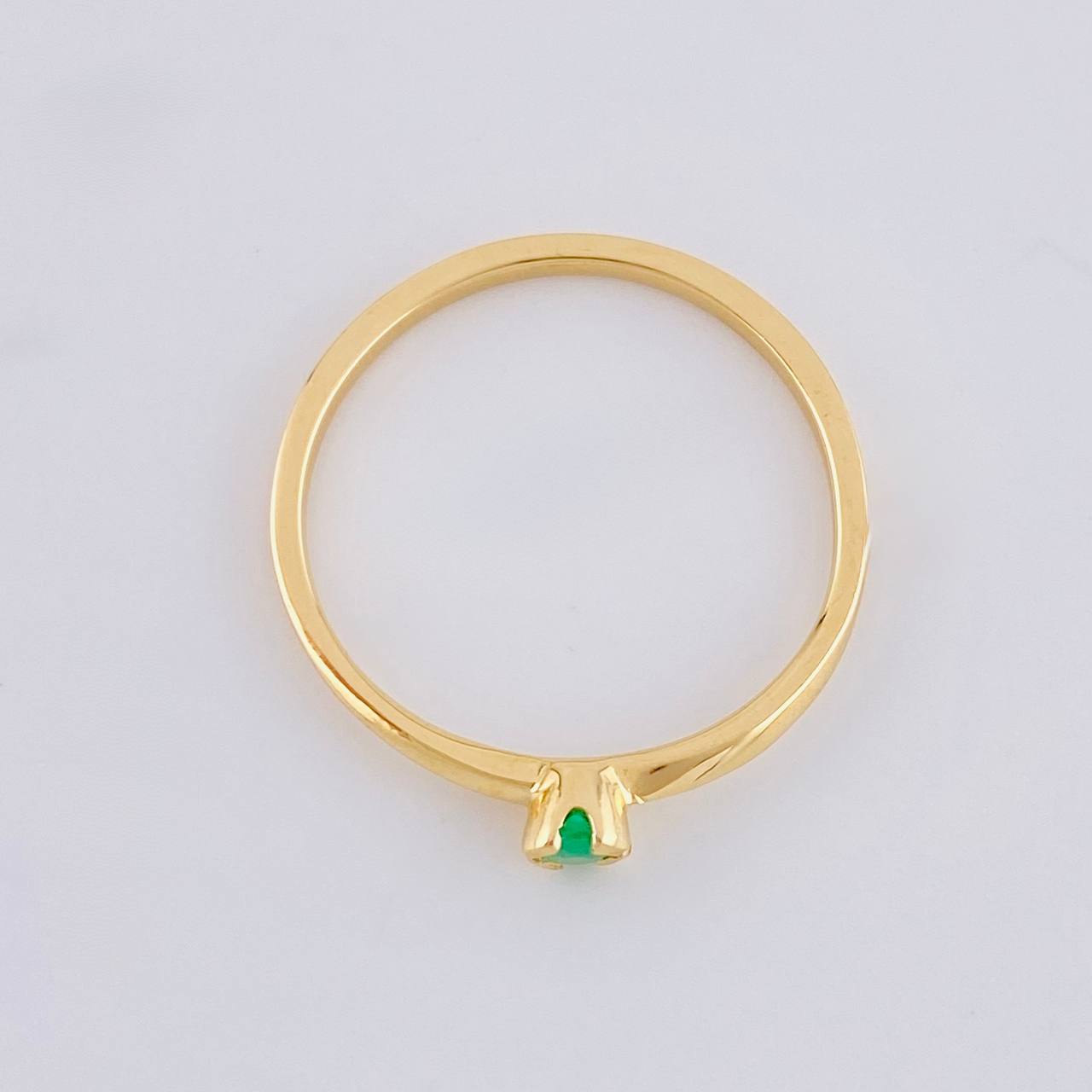 Solitaire Ring Four Prongs Emerald 6pts 1.55g / T6 3/4 Yellow Gold 18K