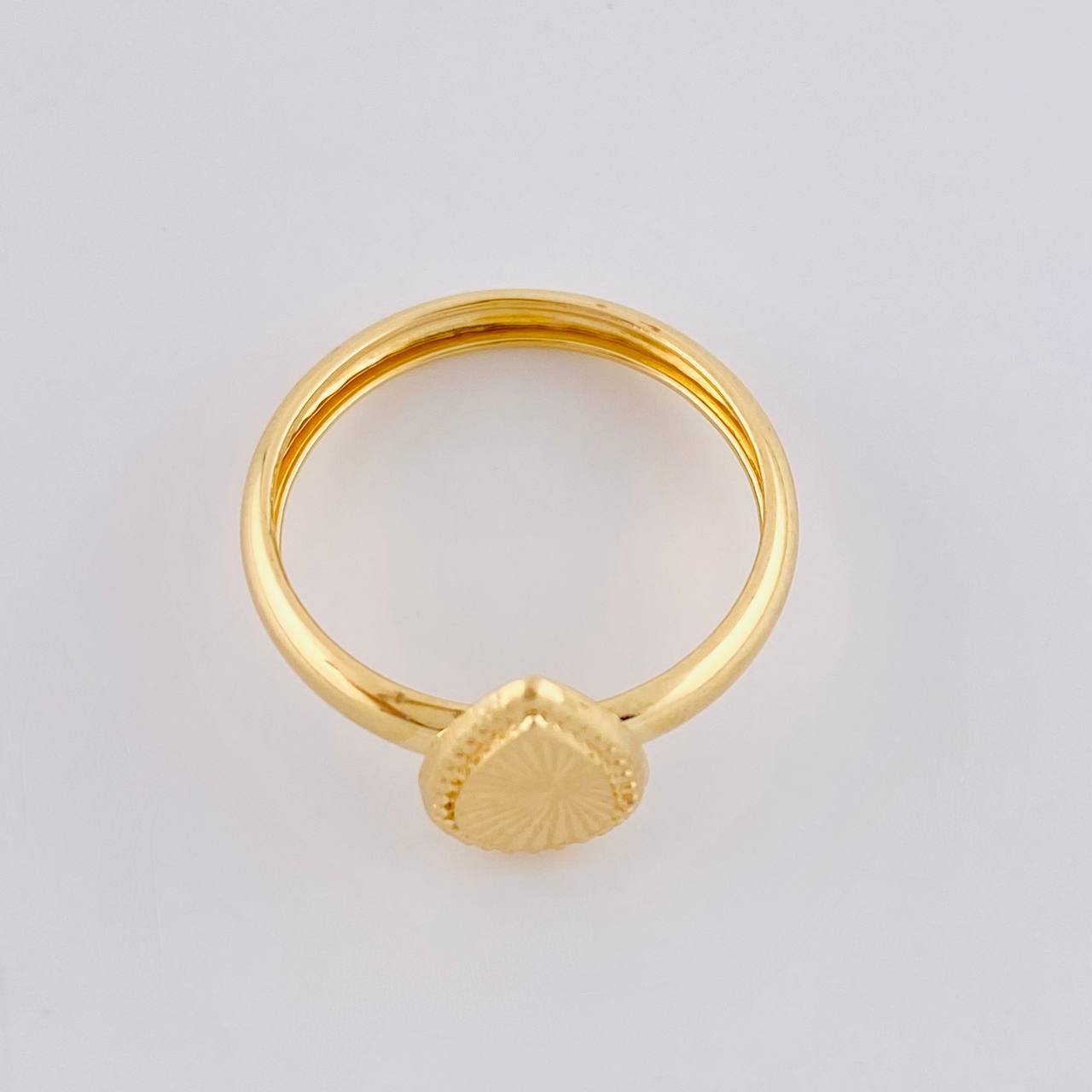 Diamond Cut Drop Ring 1.05g / T8 1/4 Yellow Gold 18K