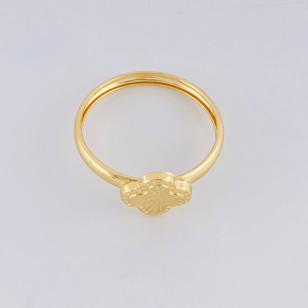 Clover Diamond Cut Ring 1.1g / T10 Yellow Gold 18K
