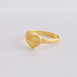 Diamond Cut Heart Ring 1.1g / T8 1/2 Yellow Gold 18K