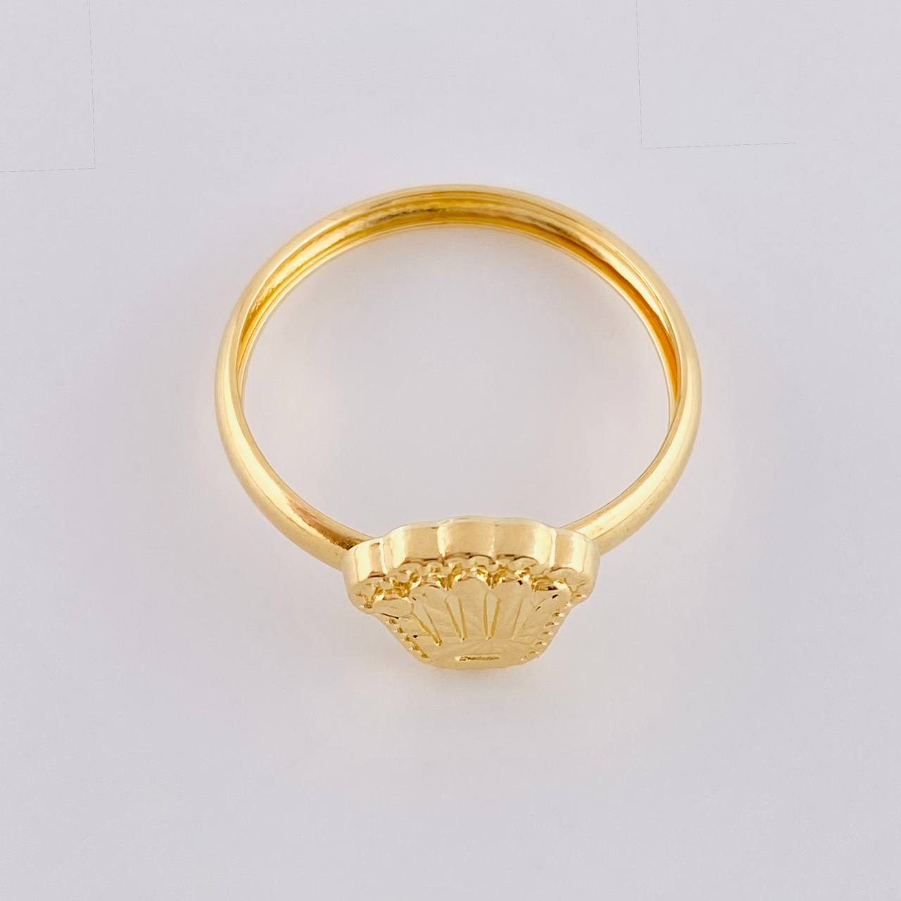 Diamond Cut Crown Ring 1.1g / T5 1/4 Yellow Gold 18K