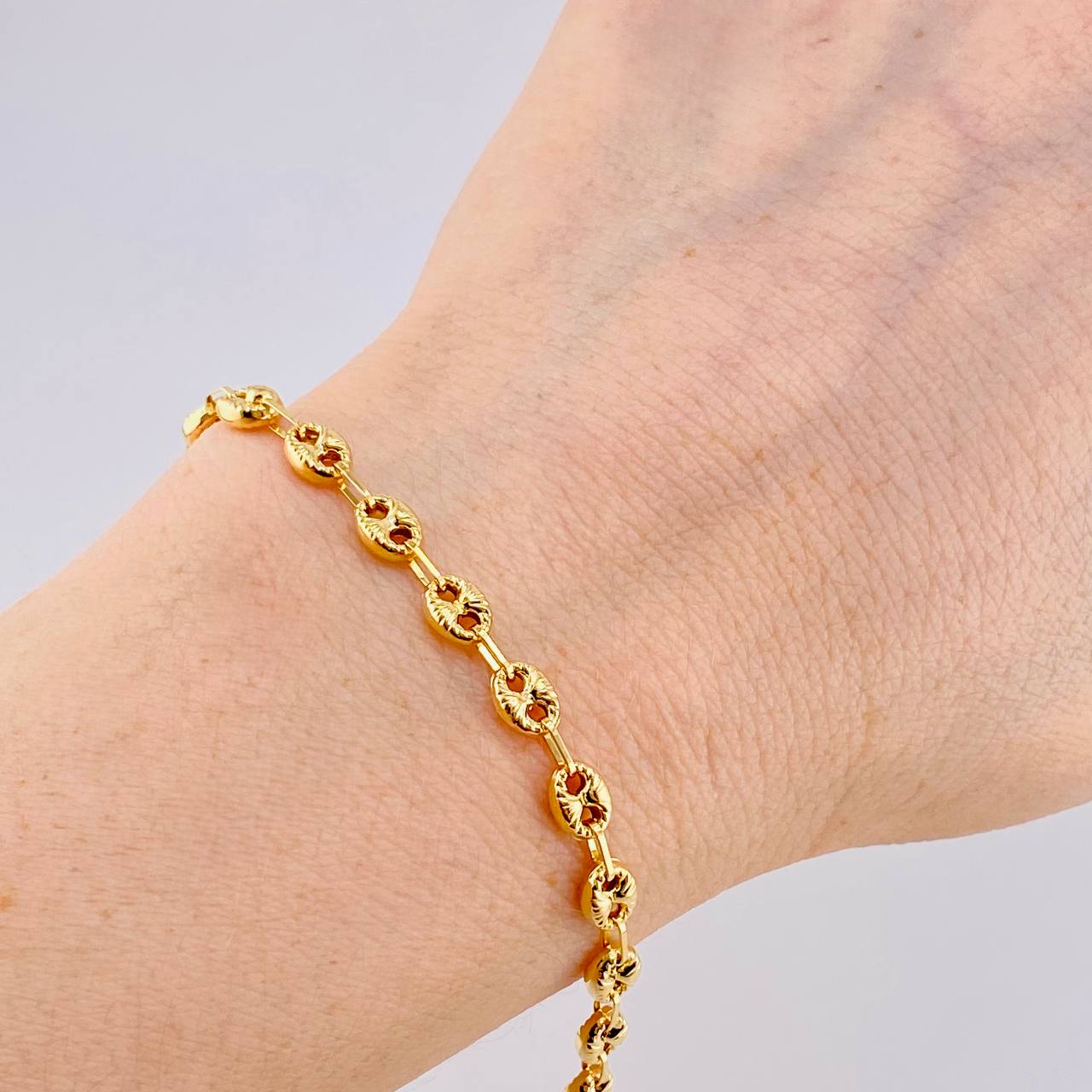 Pulso GC Diamantado 3.15g / 17.5cm / 4.6mm Oro Amarillo 18K