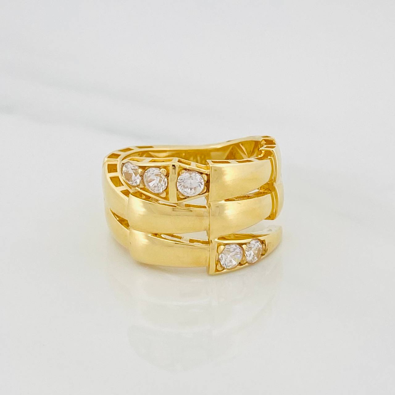 Espiga Ring 5.35g / Size 6 1/2 Yellow Gold 18K