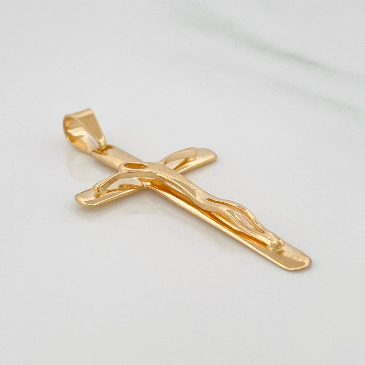 Pendant Cross Christ 4.15g / 2 in Yellow Gold 18K