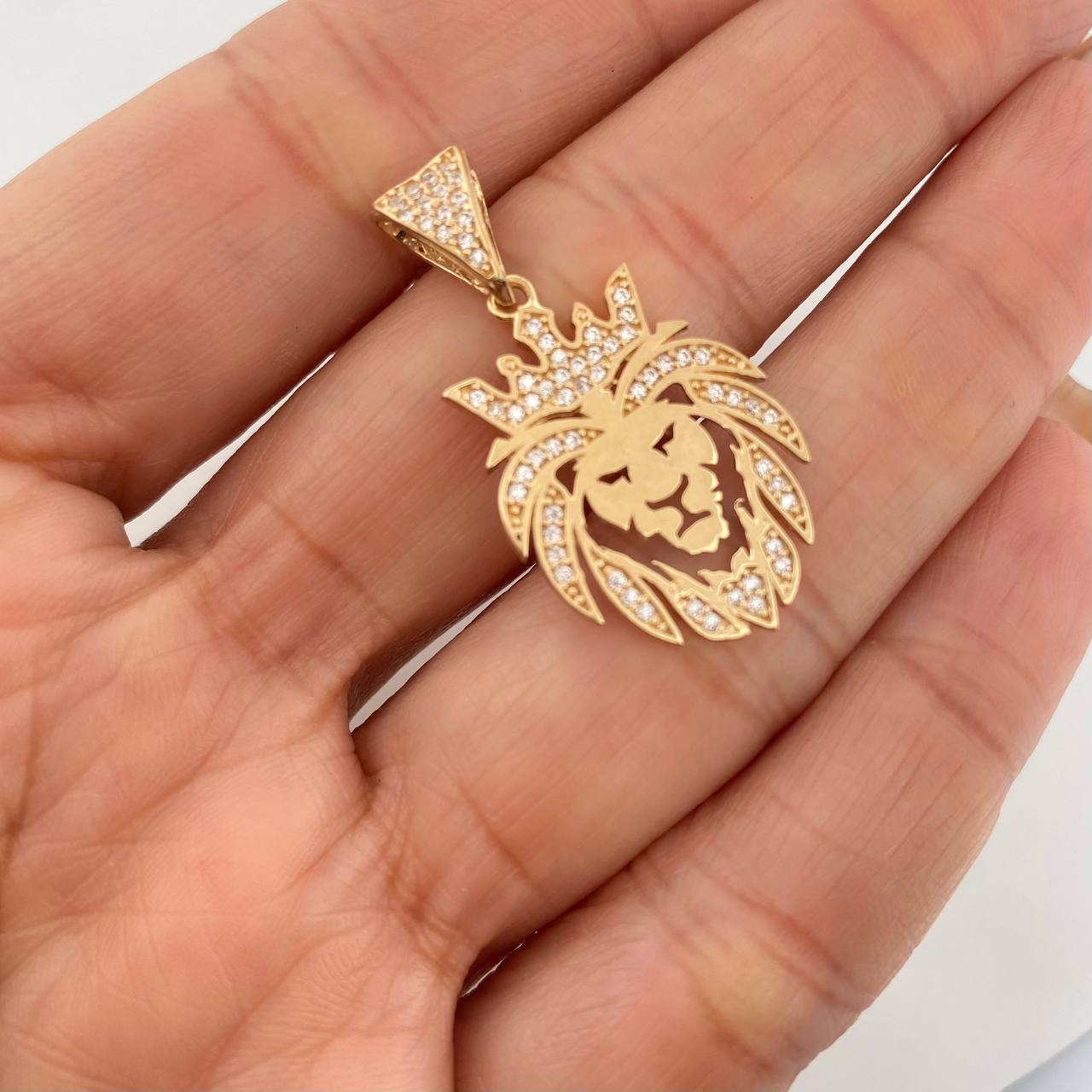 Pendant Lion 3.25g / 1 1/4 in Yellow Gold 18K