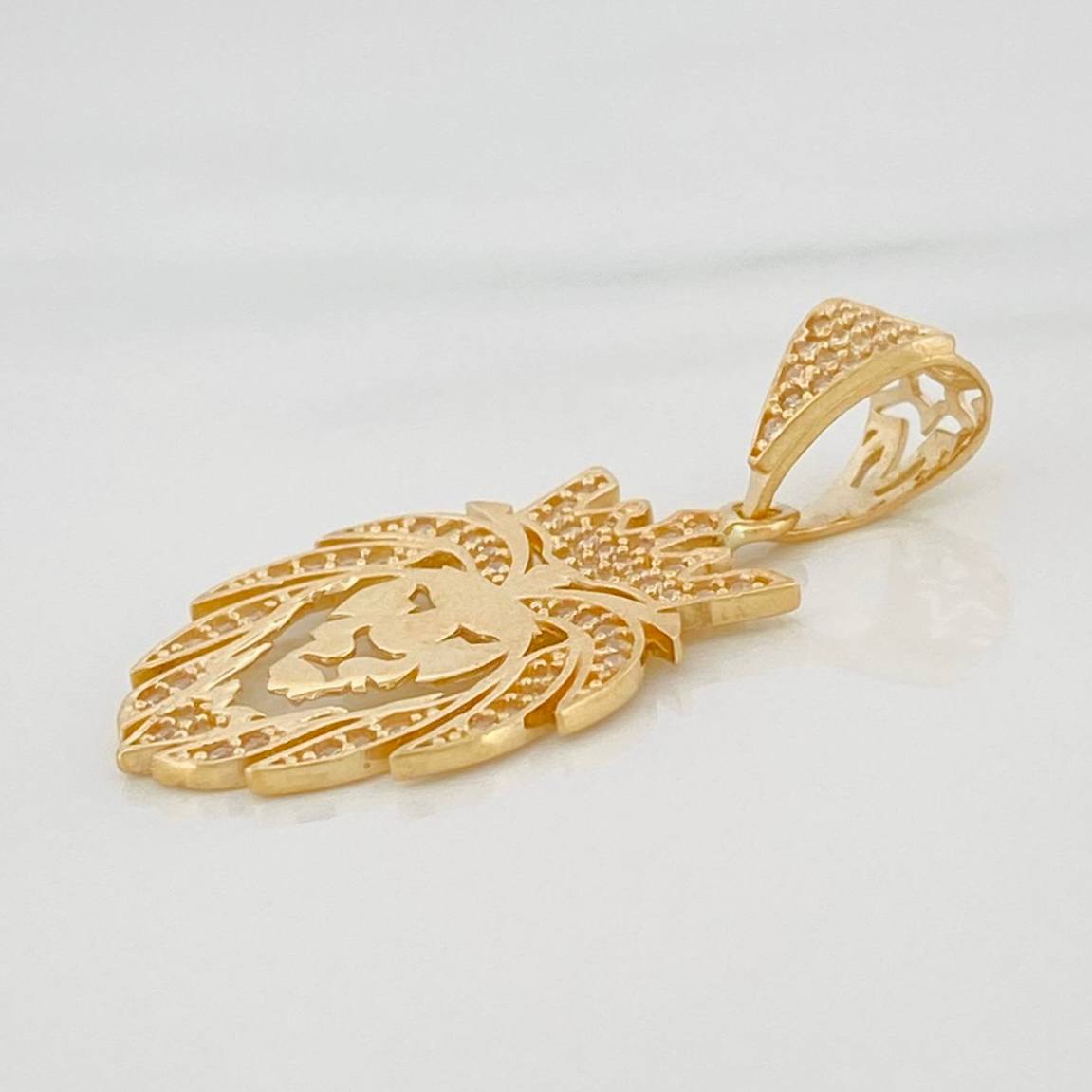 Pendant Lion 3.25g / 1 1/4 in Yellow Gold 18K