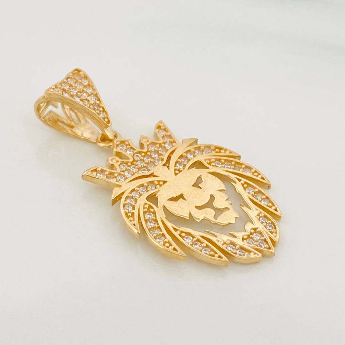 Pendant Lion 3.25g / 1 1/4 in Yellow Gold 18K
