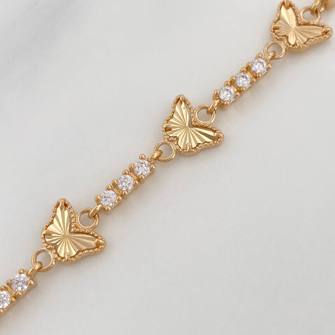 Pulso Tennis Mariposa 6.25g / 7 in / 2.7mm Oro Amarillo 18K