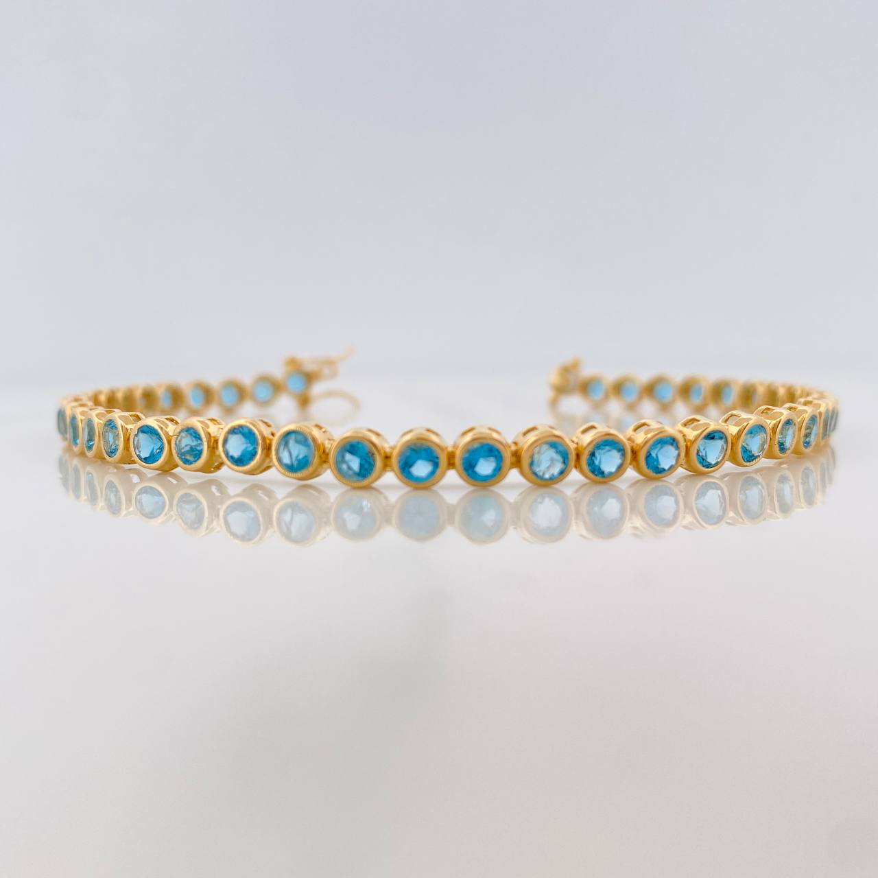 Tennis Bracelet 9.2g / 7 1/4 in / 4.24mm 18K Yellow Gold