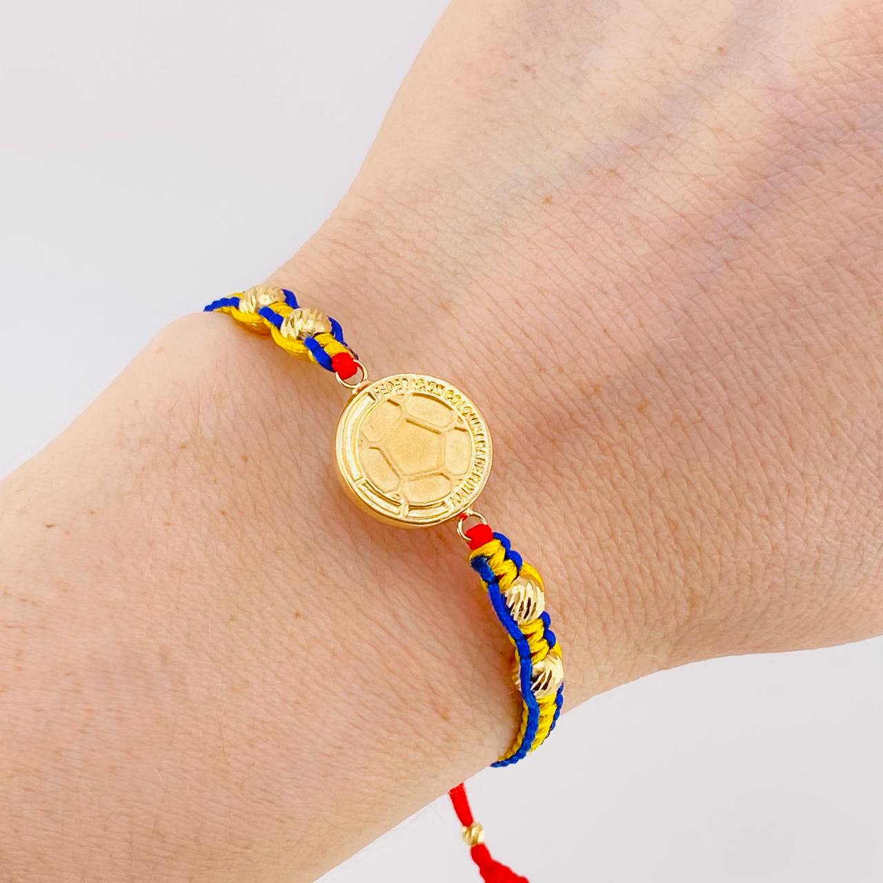 Tricolor Woven Bracelet Charm Yellow Gold Ball 18K