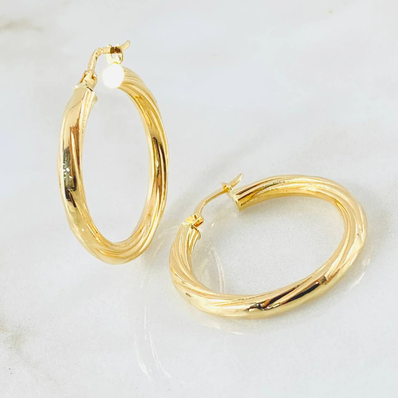 Candongas Mary 4.35 g / 1 1/4 in Oro Amarillo 18K