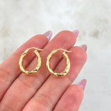 Mary Oval Hoop Earrings 2gr / 3/4 in / 18K Gold
