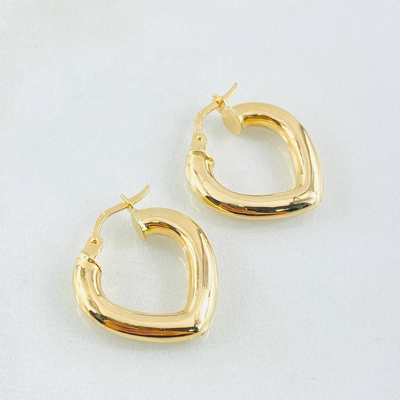 Candongas Corazon 2.4gr / 3/4 in / Oro Amarillo 18K *
