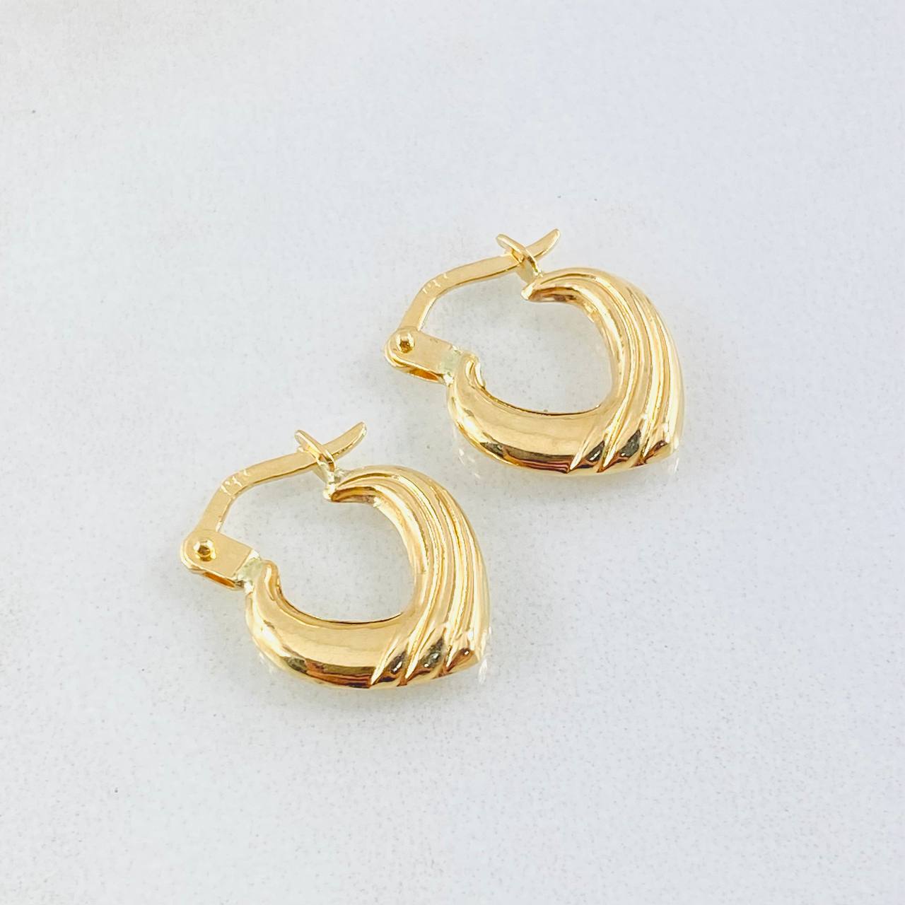 Candongas Corazón Rayado 1.05gr / 1/2 in / Oro Amarillo 18K *