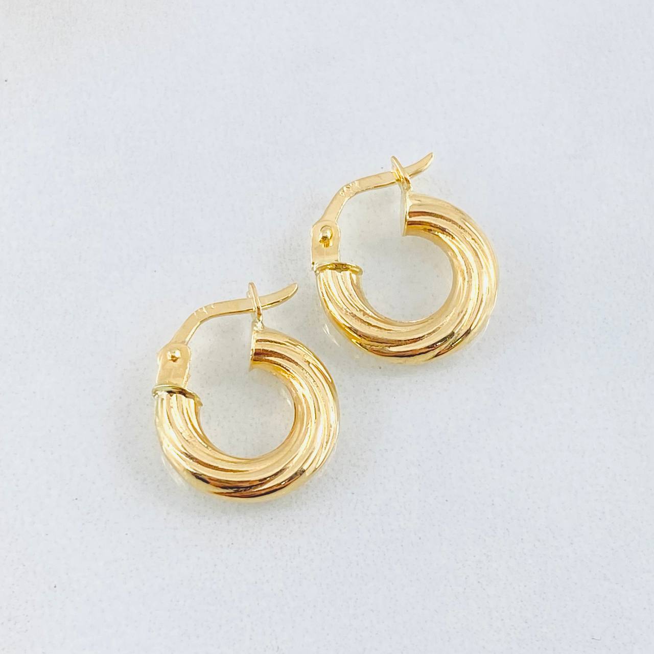 Candongas Sofi 1.35gr / 1/2 in / Oro Amarillo 18K *