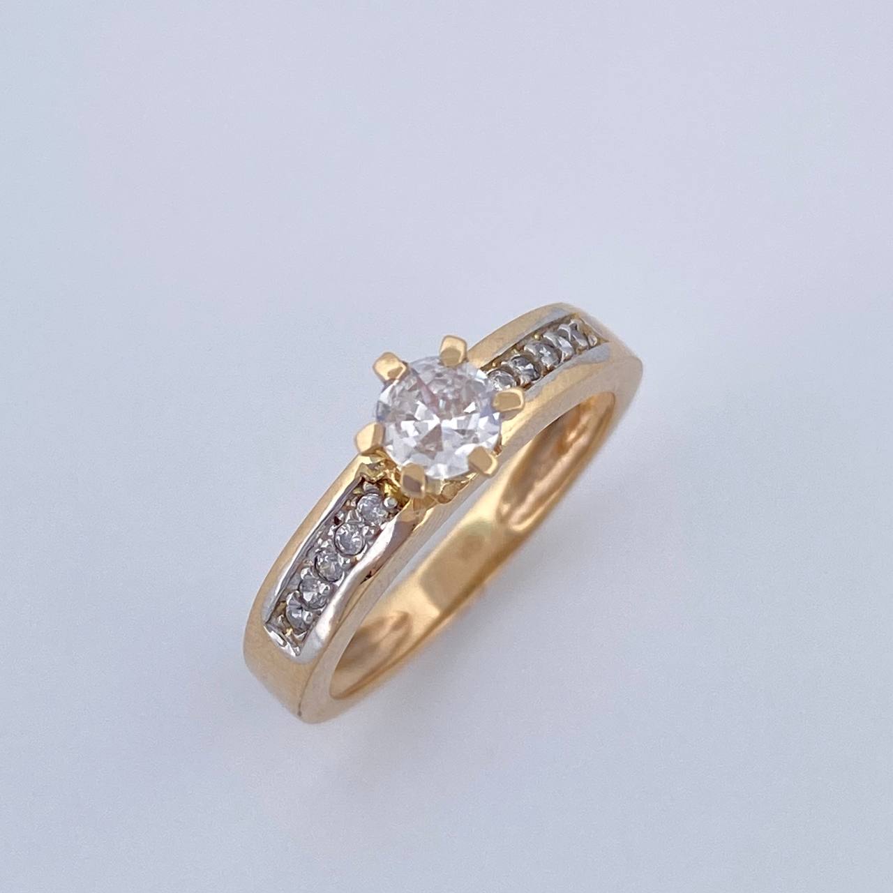 Solitaire Ring Churumbela 3.4gr / Size 6 / 18K Gold $