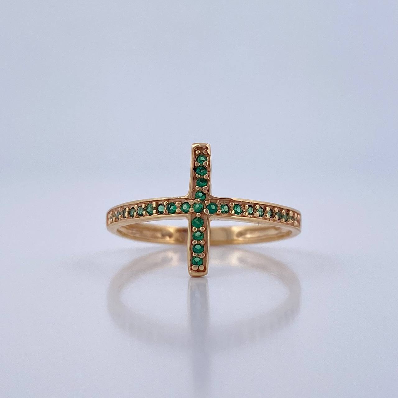 Cross Ring 1.75gr / Size 7 1/4 / 18K Gold $